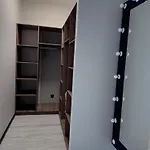 на фонтане Daire *