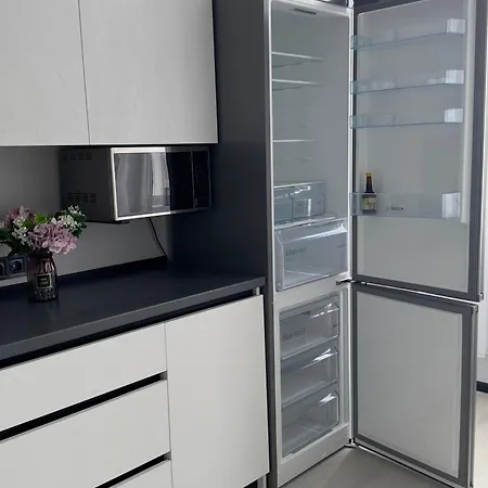 Apartment на фонтане